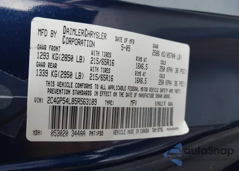 2005 Chrysler Town & Country Touring from USA, damaged, VIN 2C4GP54L85R563189